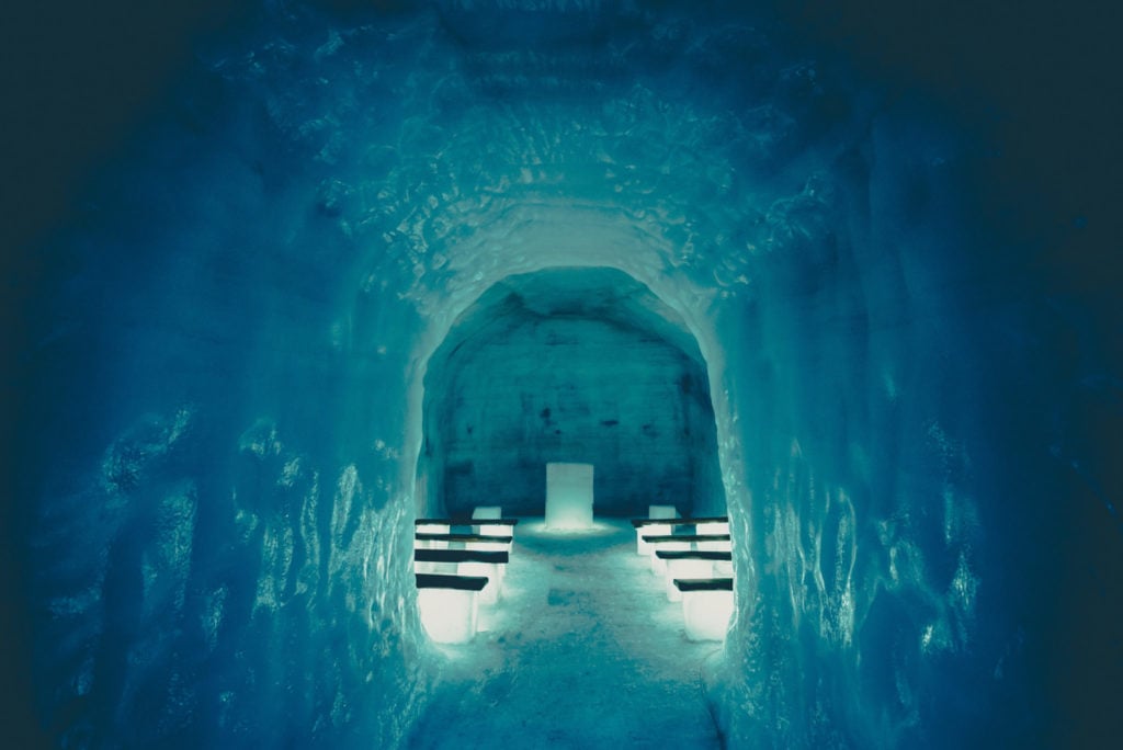 Into the glacier Seating area