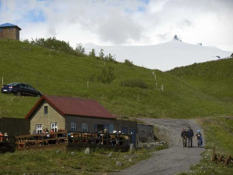 Fjoruhusid landogsaga icelandic times 5