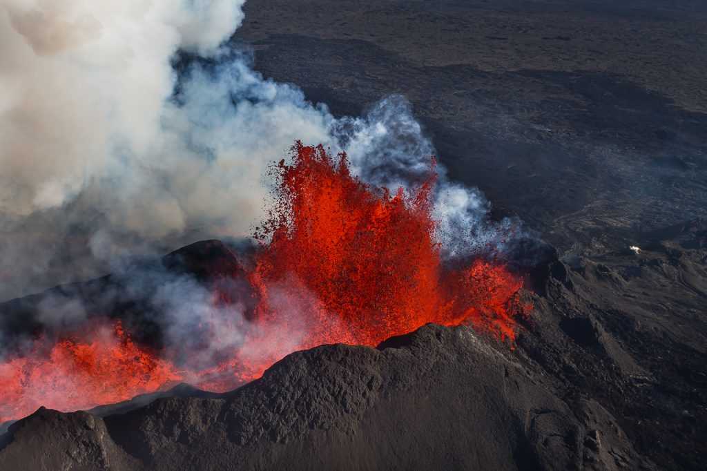 Volcanic eruption at Holuhraun Highlands. Iceland