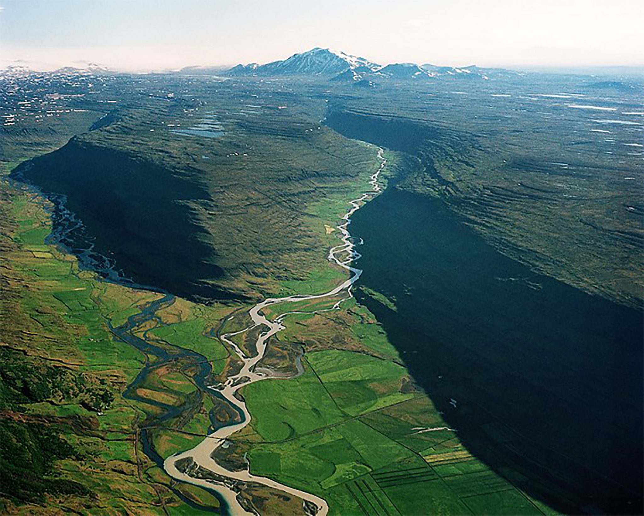 The Serpent of Lagarfljót - Icelandictimes.com