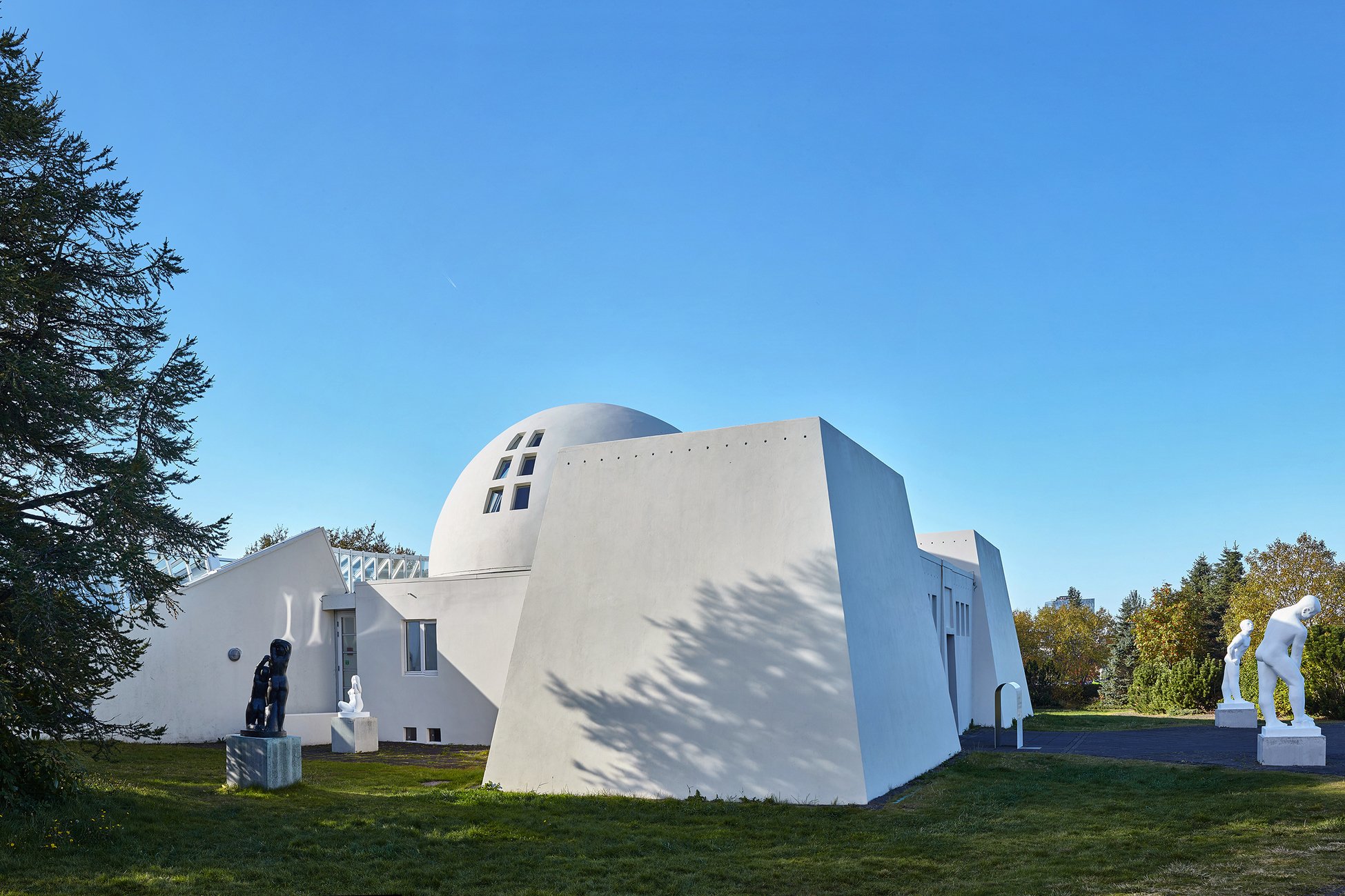 Reykjavík Art Museum - Ásmundarsafn - Icelandic Times