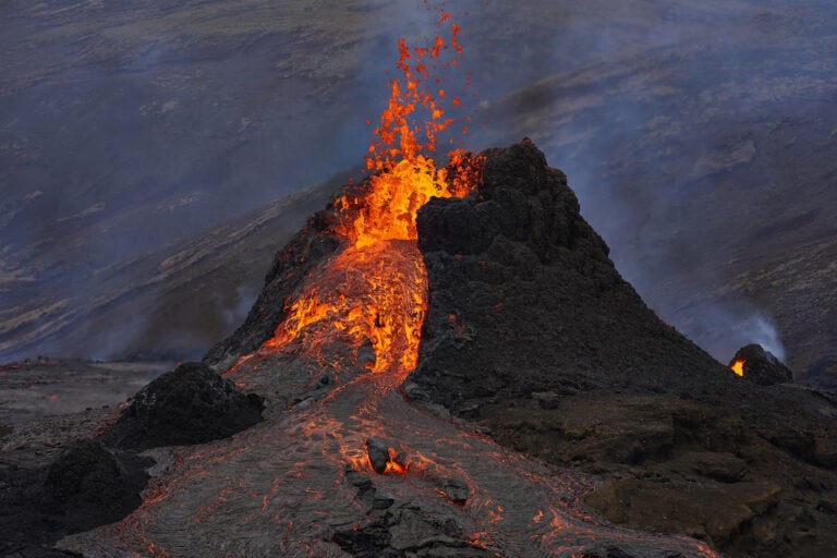 The First Day Of The Eruption - Icelandic Times